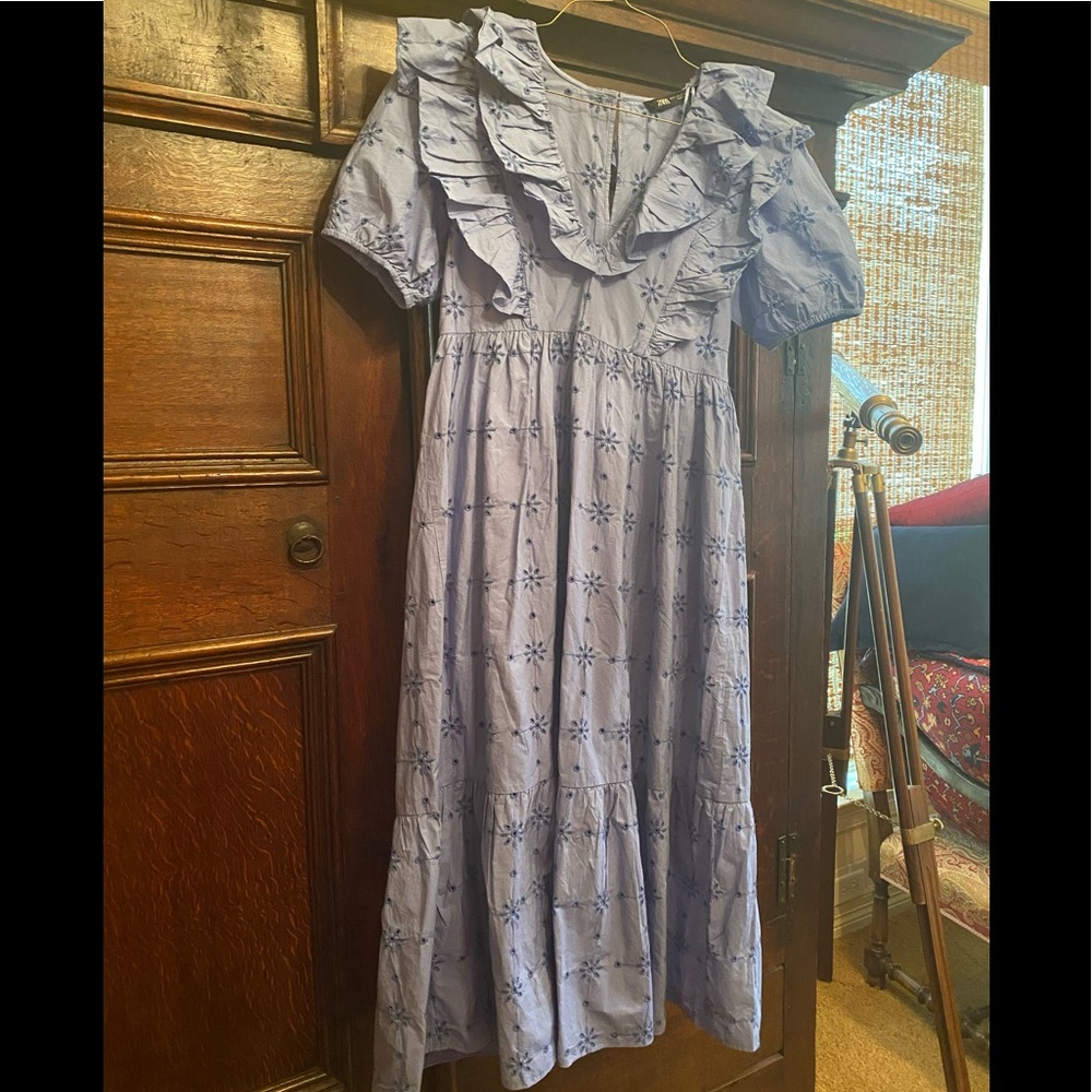 Zara eyelet midi dress blue small NWOT sold out!
